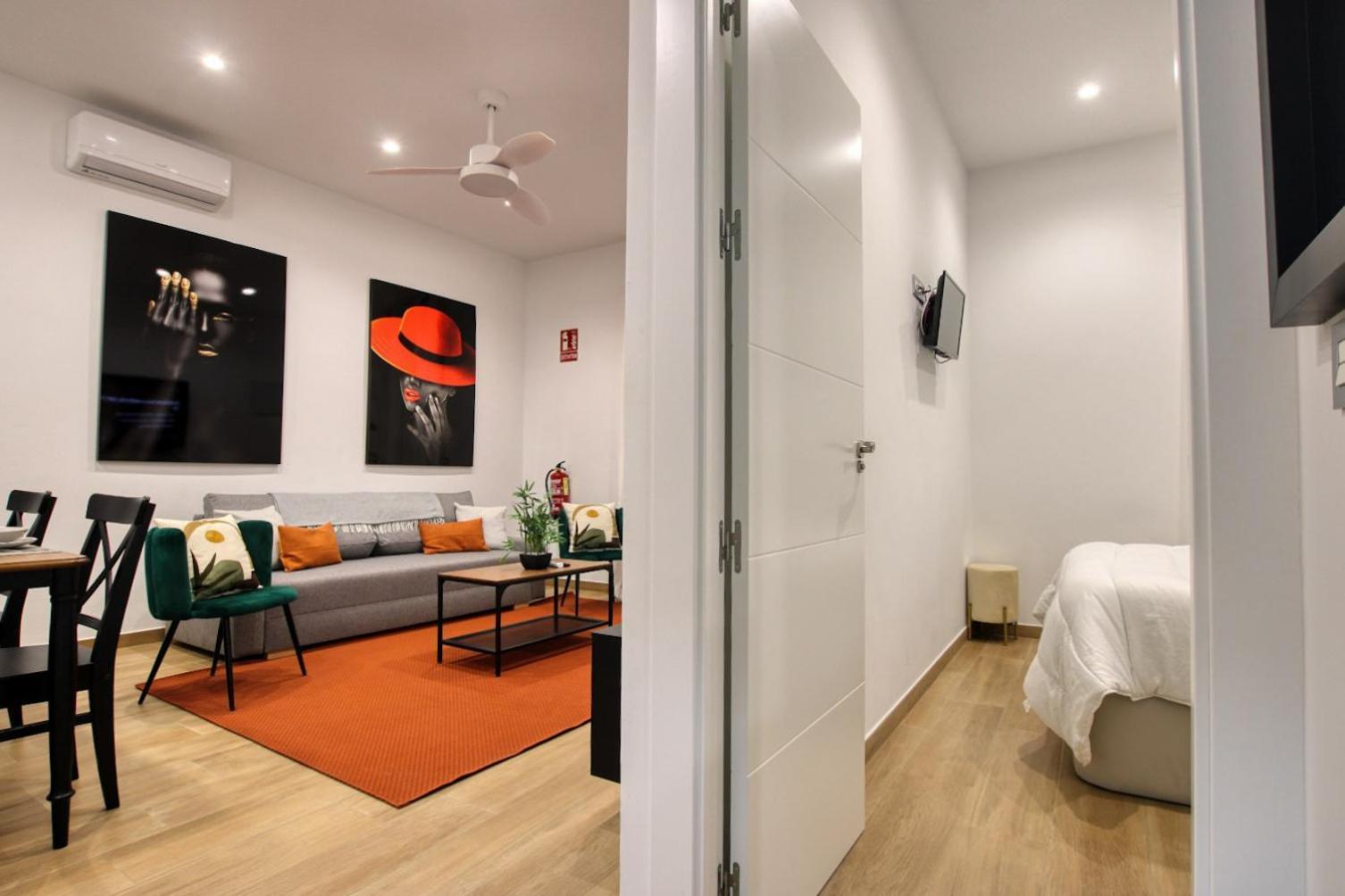 Apartamento Lokys Centro Ciudad, Parking Privado Gratuito مرسية المظهر الخارجي الصورة